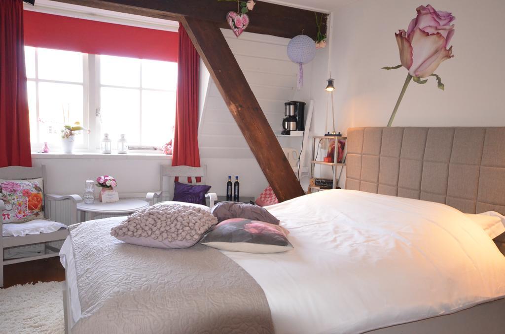 Bloemenhoeve Bed & Breakfast Birdaard Bagian luar foto