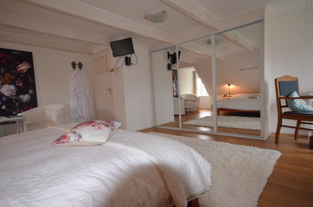 Bloemenhoeve Bed & Breakfast Birdaard Bagian luar foto